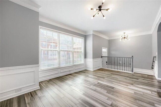 Building Photo - 6127 Joybrook Rd