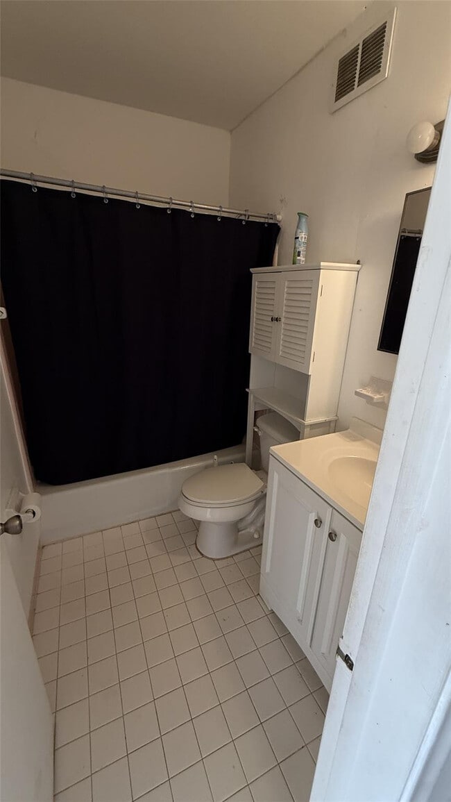 Building Photo - 2309 S Federal Hwy