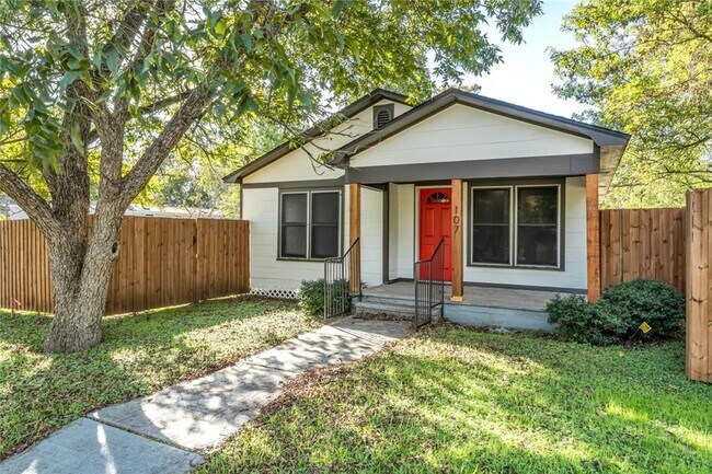 Foto del edificio - 107 N Banks St