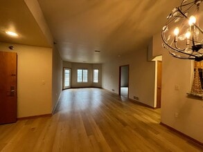 Interior Photo - River Trail Apartments