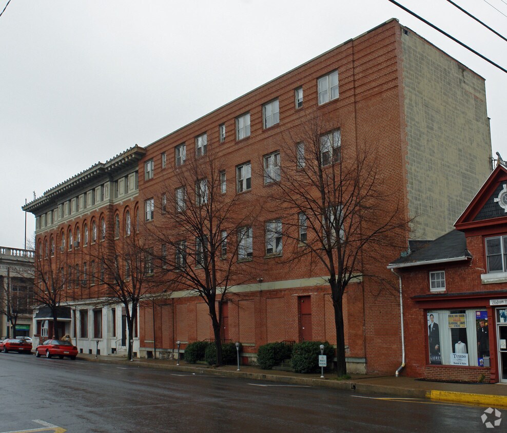 Foto del edificio - Edison Hotel