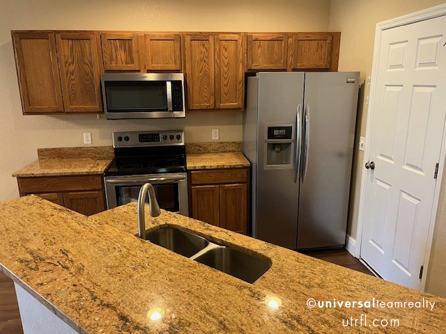 Primary Photo - 9800 Solera Cove Pointe