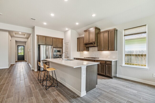 Building Photo - 131 Dove Springs Ct