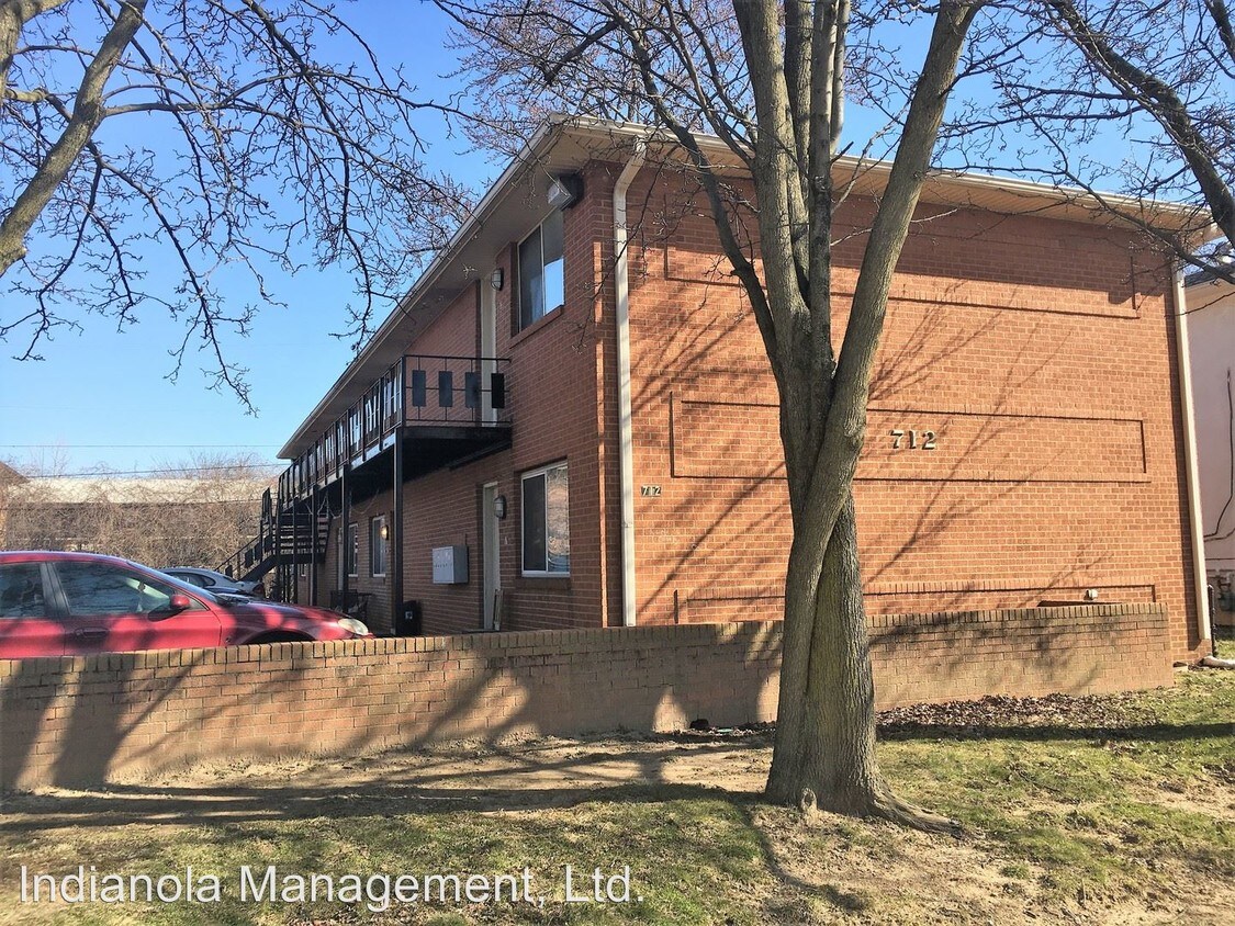 Primary Photo - 714-714 Riverview Dr