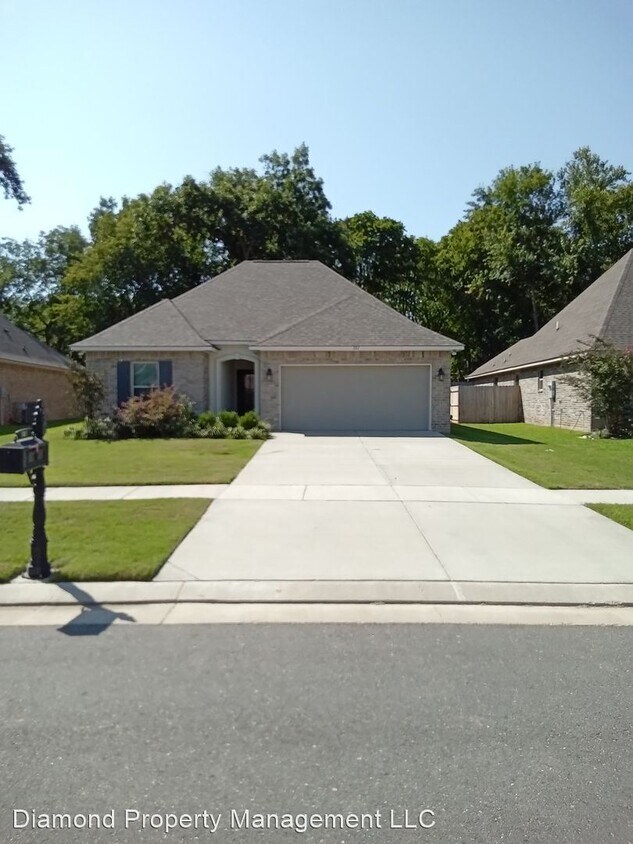 3 br, 2 bath House 351 Coppice Place House Rental in Bossier City