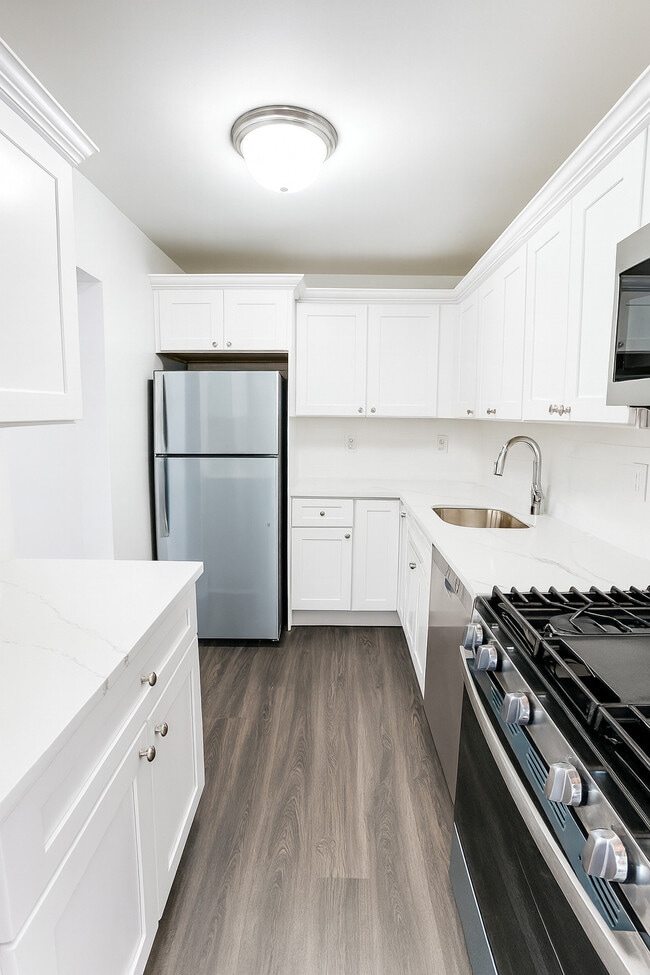 Building Photo - Museum Commons