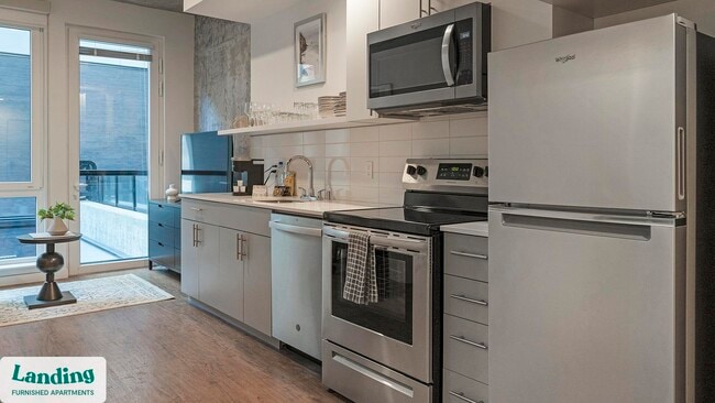 Building Photo - 1419 24th Ave