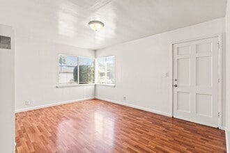Building Photo - 2351 88th Ave