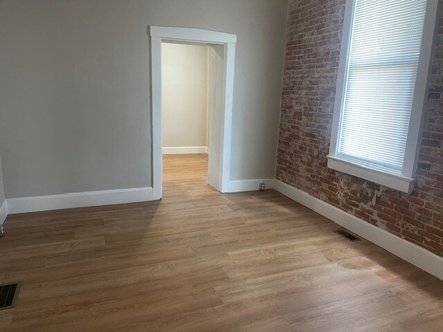 Building Photo - 722 Abend St