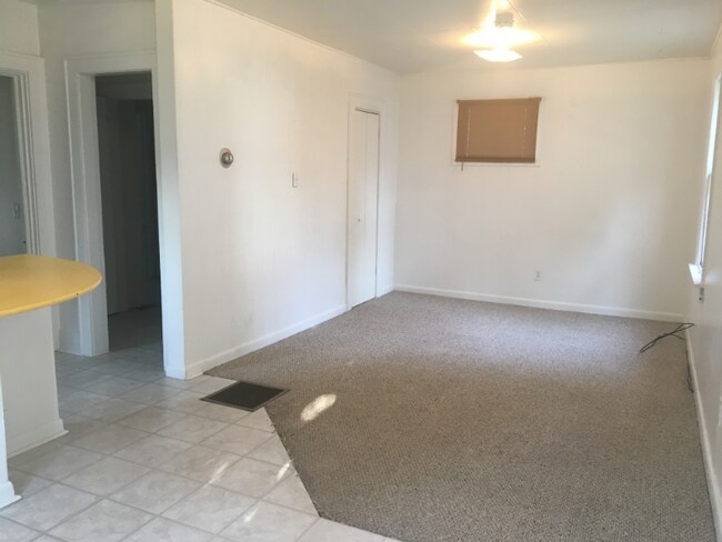Foto del edificio - 2211 6th Ave N