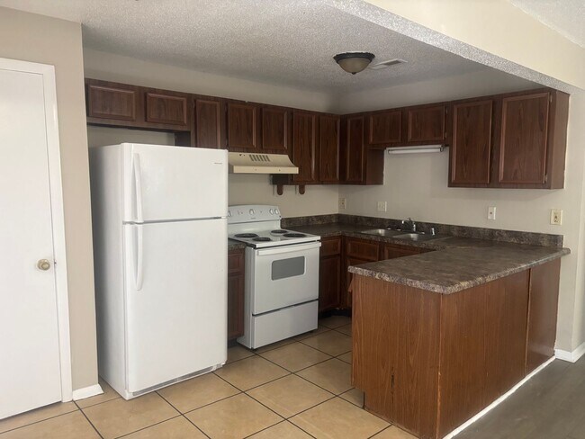 Foto del edificio - 3925 Highridge Dr SW