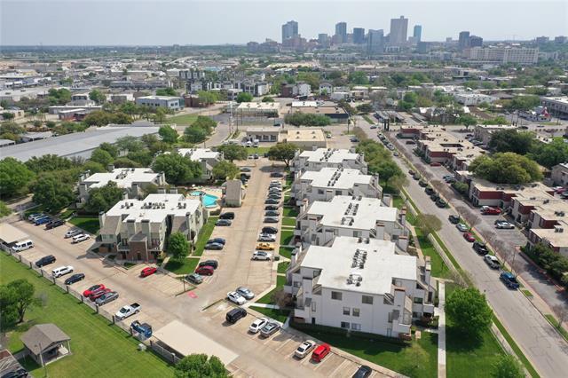 Building Photo - 3125 Sondra Dr