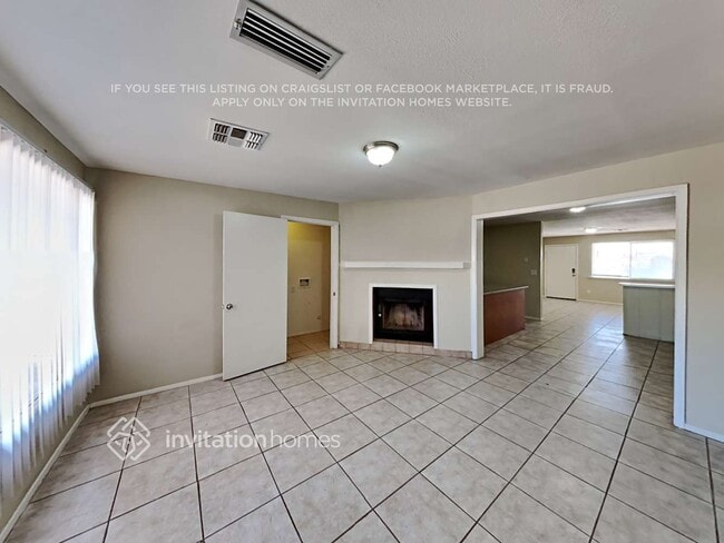 Foto del edificio - 1314 E Mercer Ln