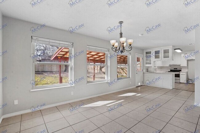 Building Photo - 1012 Ferndale Ave