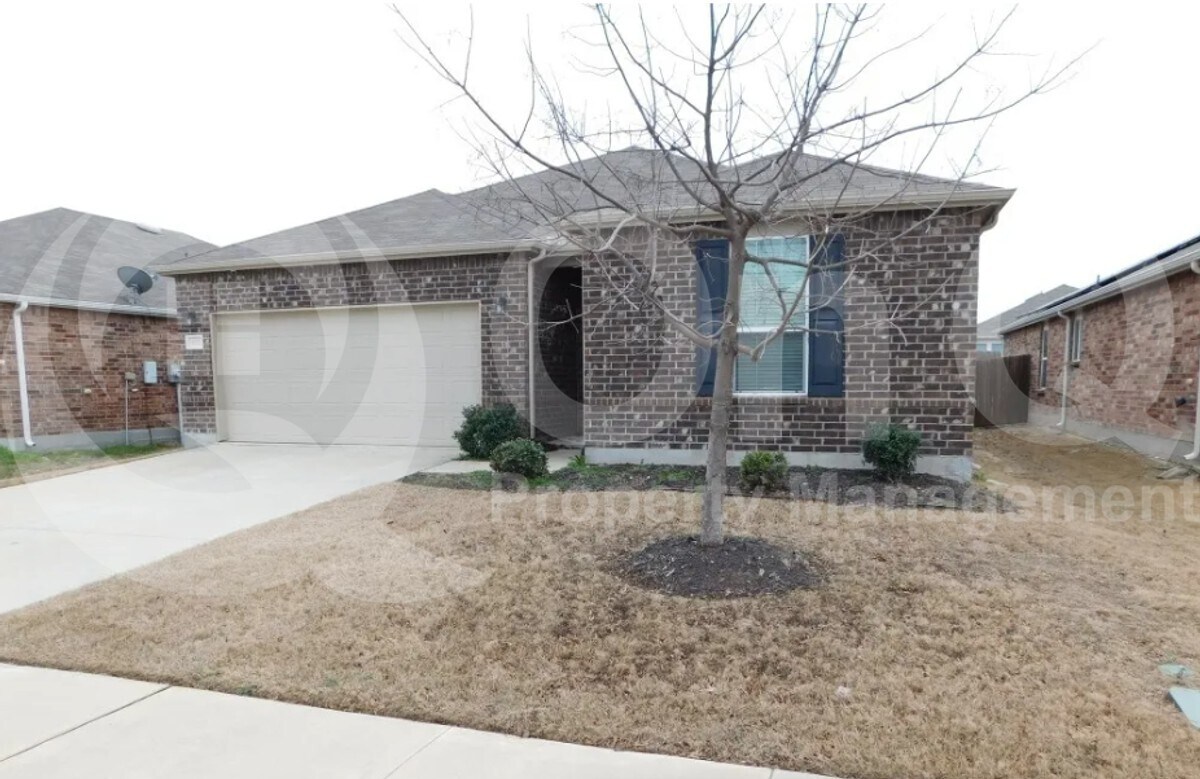 Primary Photo - 3120 Manuel Creek Dr
