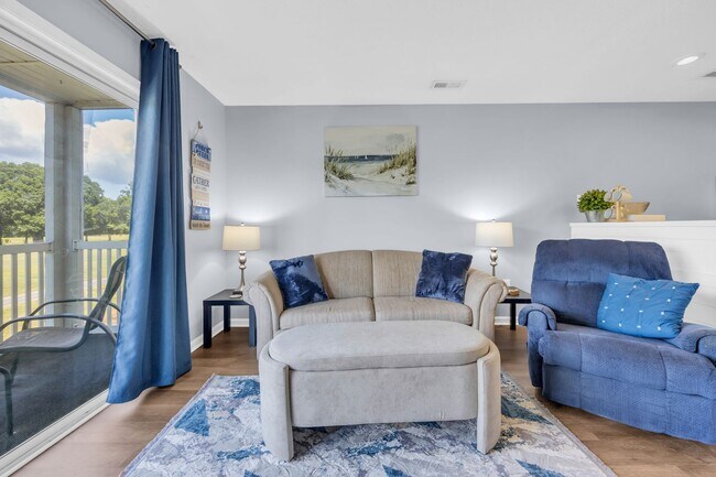 Foto del edificio - 581 Blue River Ct