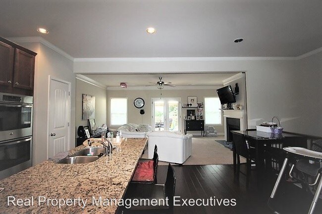 Building Photo - 2750 Laurel Valley Trl