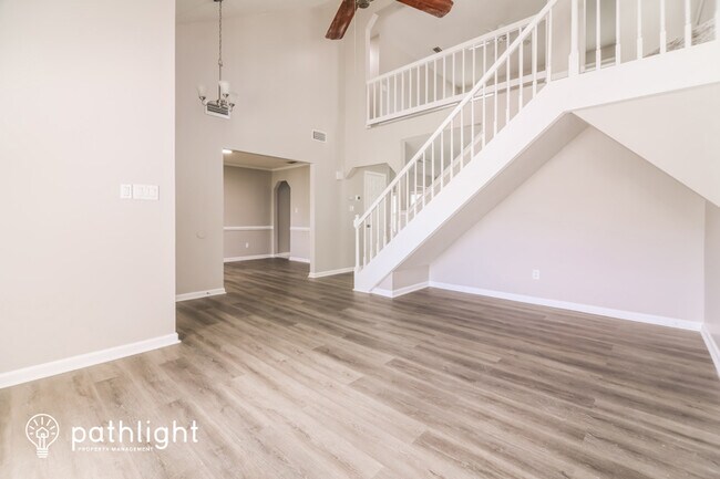 Foto del edificio - 3216 Winterberry Ct