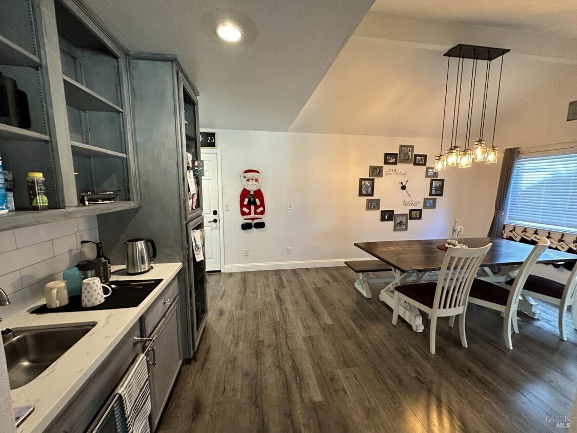 6 Esperson Ct, Rio Vista, CA 94571 House Rental in Rio Vista, CA