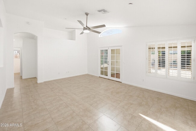 Building Photo - 9321 E Caribbean Ln