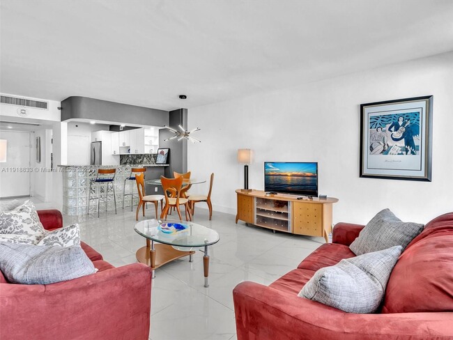 Foto del edificio - 100 Lincoln Rd