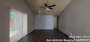 Building Photo - 5236 Meadow Rise St