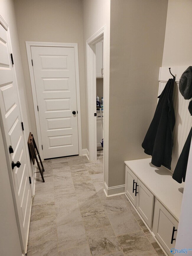 Building Photo - 12821 Hudbug Dr