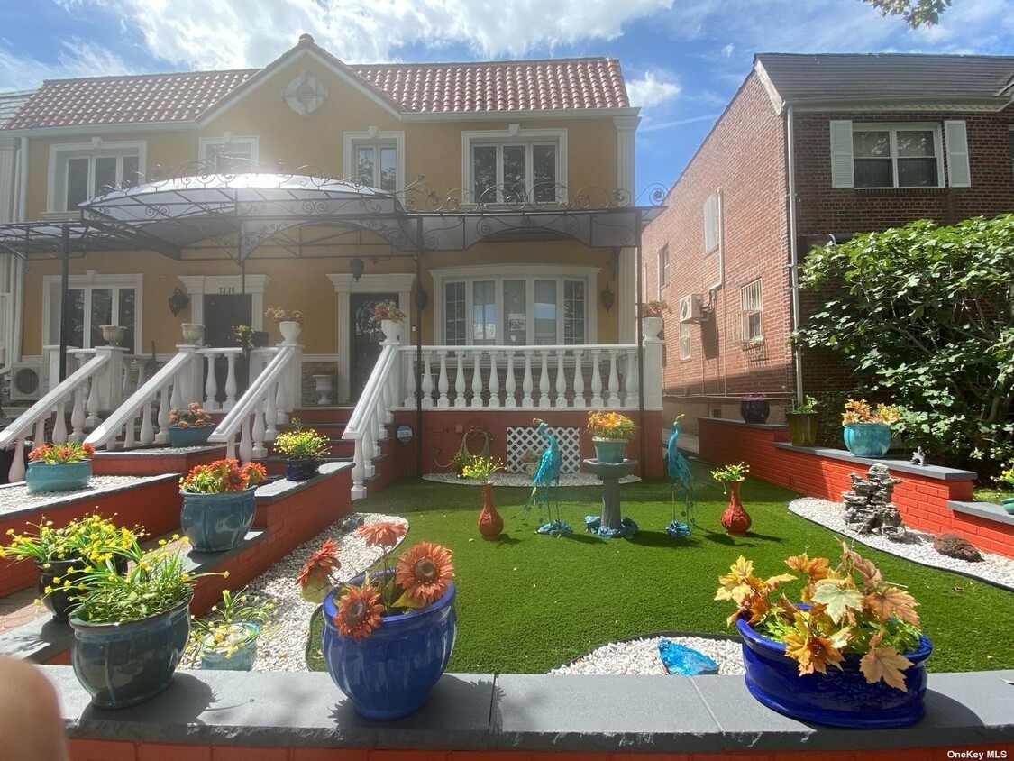 Primary Photo - 73-28-73173 173rd St