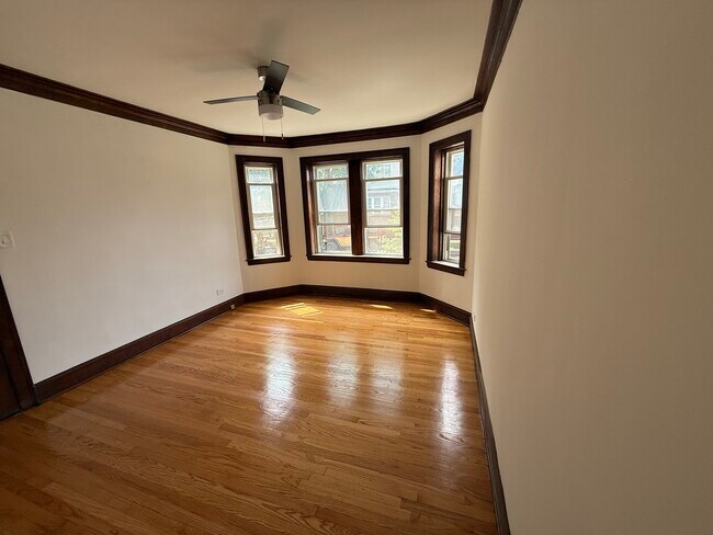 Foto del edificio - 5500 W George St