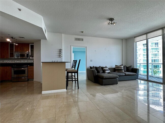 Building Photo - 7900 Harbor Island Dr