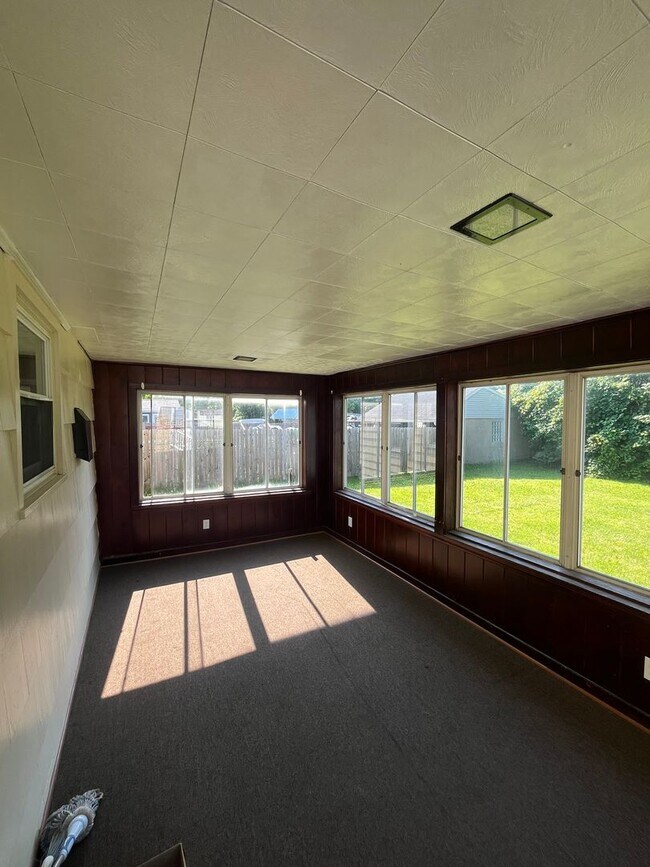 Foto del edificio - 3 Bed Single Family Home Available - Close to Rochester General