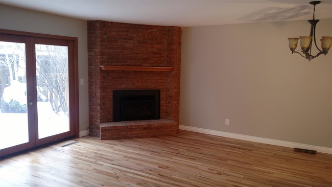 Building Photo - 1711 W Koch St