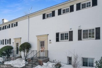 Building Photo - 1726 Preston Rd