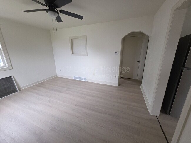 Foto del edificio - 517 Hornor Ave
