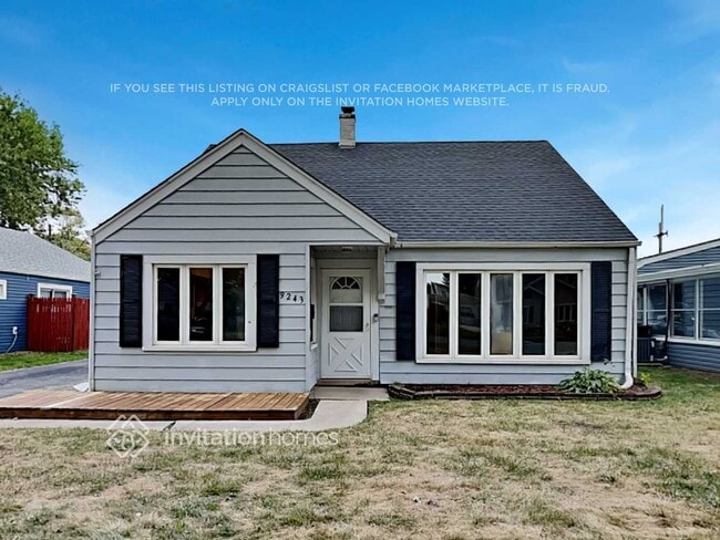 Building Photo - 9243 S 49th Ct