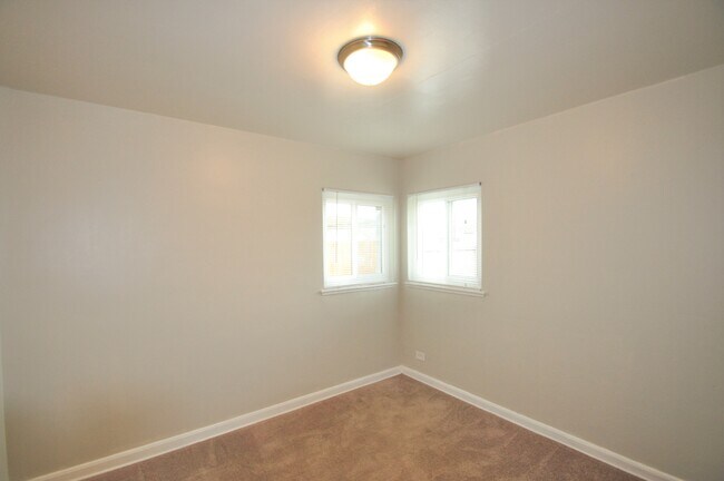 Foto del edificio - 2525 Olive St