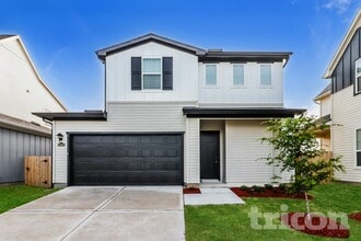 Building Photo - 22629 Terrazzo Dr