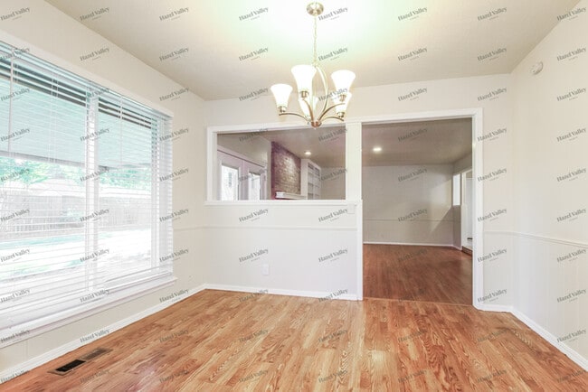 Building Photo - 3916 Durango Cir