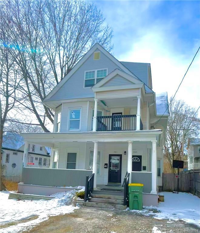 Primary Photo - 261 Willow St