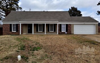 Building Photo - 1392 Singing Trees Dr