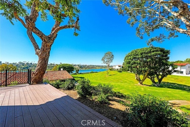 Building Photo - 306 Avenida Cumbre