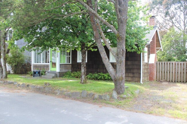 Building Photo - 2 br, 1 bath House - 1312 N. Franklin St