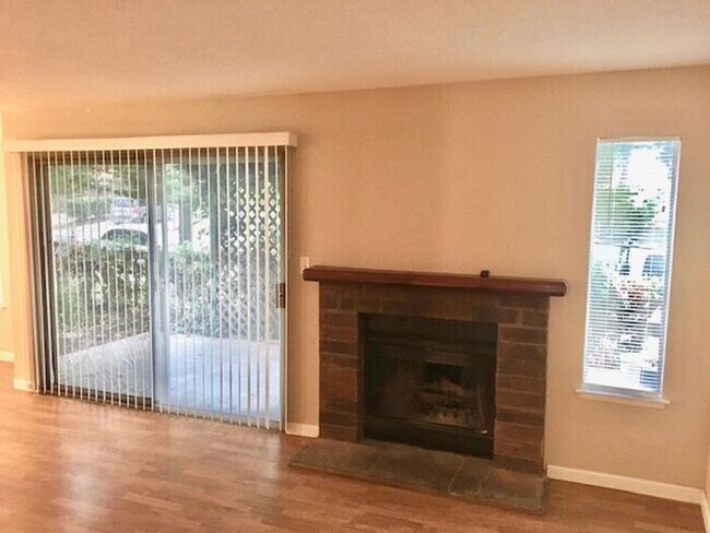 Building Photo - 3513 Dameron Pl