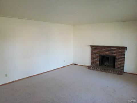 Building Photo - 410 Parkview Dr