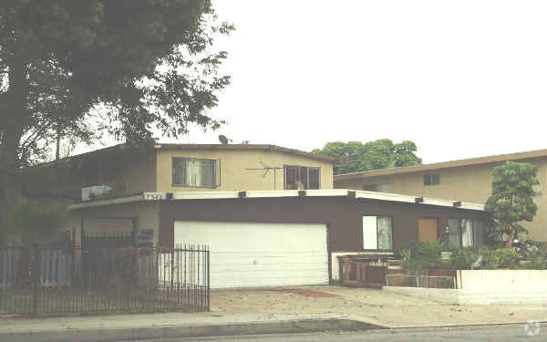Primary Photo - 7342 Milton Ave