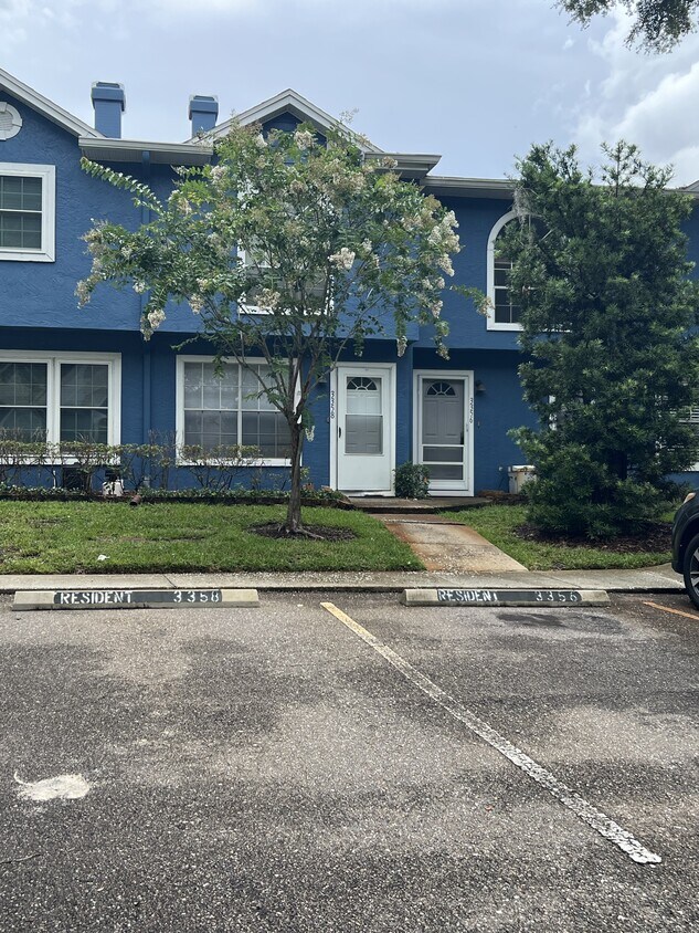 Foto principal - 3356 Fox Hunt Dr