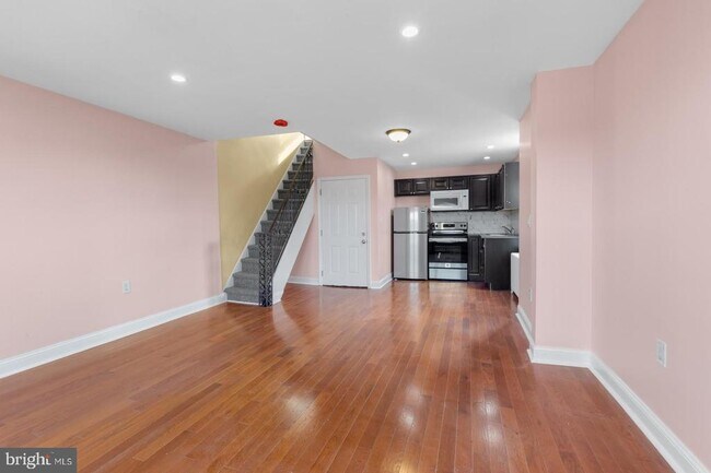 Foto del edificio - 1440 W Porter St