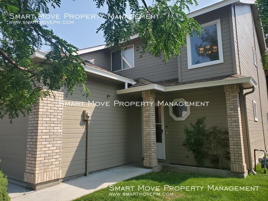 Foto principal - 2574 S Sumac Ln