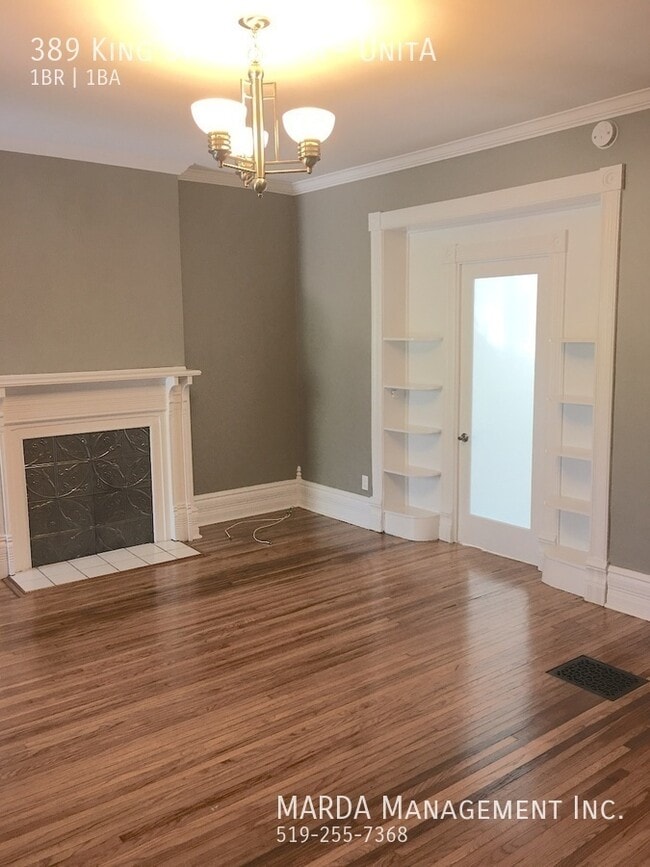 Building Photo - GORGEOUS MAIN FLOOR 1 BED/1 BATH VICTORIAN APT IN DT CHATHAM + HYDRO