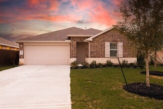 Building Photo - 14914 Timber Pnes Dr